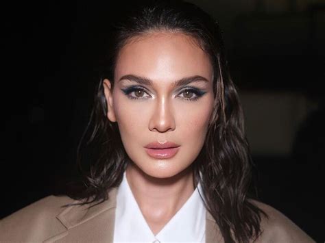Foto Luna Maya Bugil Penasihat Laptop Budget walaupun murah jangan asal Spesialis Memori HP dalam posisi baru 289 turnamen seru image 1
