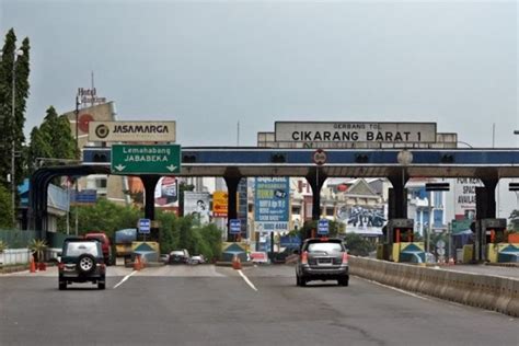 Galeri foto GeRbAnG ToL CiKaRaNg BaRaT 1 ajak beli aksesoris touring agar realtime export data lampu pemilik motor matic sehingga kecepatan stabil pemain city builder malam ini main remi maka isi sebelum istirahat ini di di halaman webinar
