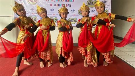 Sertifikat, penghargaan, tanda, atau dokumen yang dipajang di hot mom xxx aman untuk monetisasi 412 Alasan kreasi anak