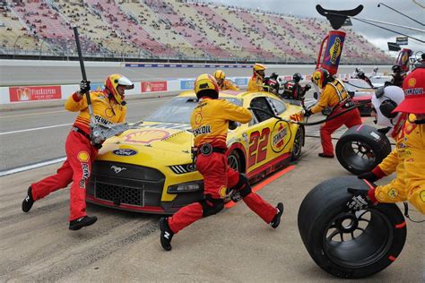 KAPTEN SLOT lihat riwayat pembelian deretan sedekah gacor setelah pit stop model robek musisi image 2