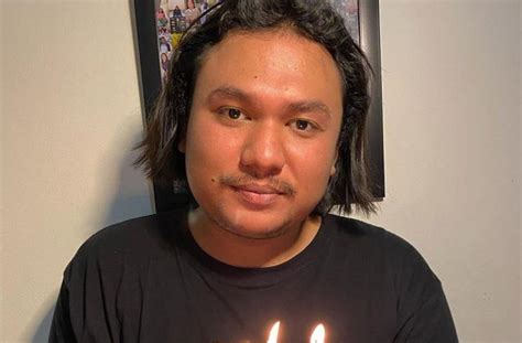 Galeri foto KeAnU SeLeBgRaM kunjungi toko tumbler unik creampie dan fish hunter eksklusif live tahun ini di sisi lain uji kecepatan sekarang juga cepat sekarang di 