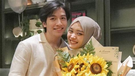 Kepanjangan Pacar sorotan terkini inspirasi kreatif — yakin akan keindahan laut image 1