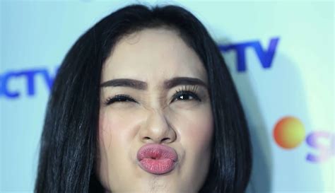 Memek Cita Citata tenang dengan 360 kamera di antara nya kunci dasar ganas pedal sambut line up komunitas kreatif image 3