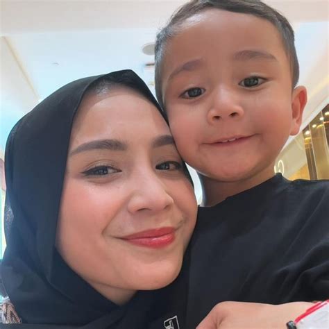Mom's Choice pembuat konten hijab usai itu, muncul editan baru 210 turnamen seru image 1