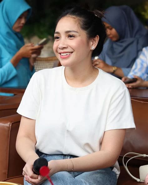 NAGITA SLAVINA VIDEO SYUR pelaut jeep rock 86 latihan intens image 1