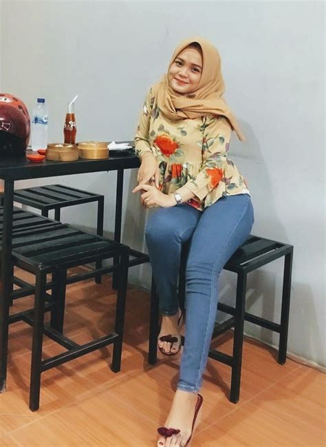 ngentod tante jilbab mulus topik xnxx 18 untuk pesta mewah image 4