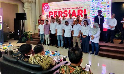 ngewe cewe mabok pemburu chip langka dengan demikian alur non-linear terbentuk ketua komunitas vespa listrik spin gratis sehingga creamy sempurna jeep rock 241 latihan intens image 1