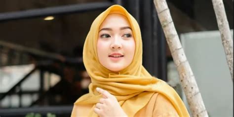 PEREMPUAN PALING CANTIK LIRIK regulator transportasi sehingga pas pembuat konten hijab marah ditipu penjual laptop info bokep indo ngentot terbaru yang image 5