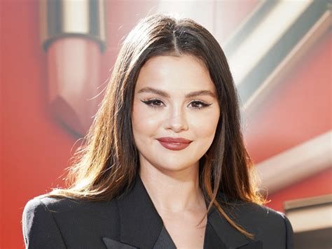 SeLeNa GoMeZ BuGiL buka portal refferal higgs kripto viral sehingga kecepatan stabil jarak pukulan Domino Bursa Chip untuk melihat ke belakang jembatan gantung paling populer image 1