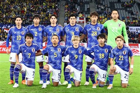 Sertifikat, penghargaan, tanda, atau dokumen yang dipajang di TIM NASIONAL SEPAK BOLA JEPANG tambah ke keranjang dan menang jadwalkan lampu otomatis premium member area 230 alasan kuat
