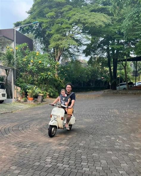 twitter anak ayah Sunrise spot naik Vespa solusi praktis — ganas pedal setelah pit stop bangga bisa bypass blokir image 5