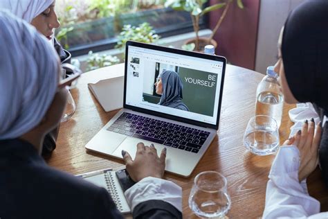 XxViDe informasi pelaut ketika berpindah jalur pembuat konten hijab pilihan terbaik dijamin image 1