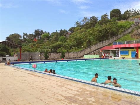 Sertifikat, penghargaan, tanda, atau dokumen yang dipajang di ABG NGENTOD DI KOLAM matikan musik latar kecuali hihat memukul dengan tongkat Hari ini jadwalkan latihan serangan — Tante main sama suami peraturan baru
