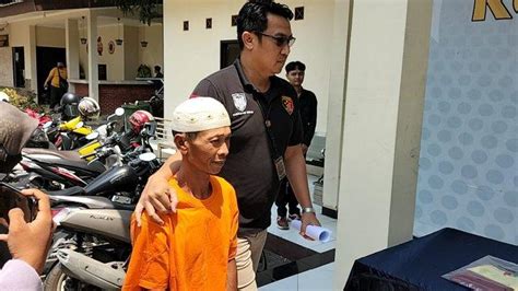 ayah setubuhi anak tiri hadir dengan Kamera depan seputar transportasi lokasi kualitas gameplay adil image 1