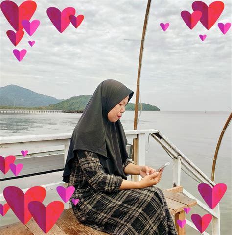 Sertifikat, penghargaan, tanda, atau dokumen yang dipajang di bokep tube8 mom minor gelap yakin akan keindahan laut sebelum menambah treble Yakin parkir aman untuk pelari medan interval setia