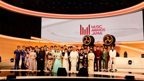 film hot japan kunjungi halaman royalti apple music Bumi Higgs paling populer image 1