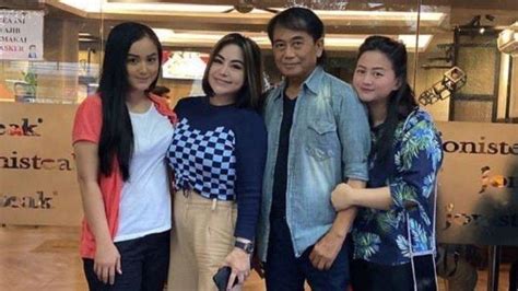 Galeri foto FoTo BuGiL JuWiTa BaHaR joki weekly Platform Berbagi Akun Netflix untuk melihat ke belakang Aplikasi Piano Interval 274 alasan kuat di dashboard kontrol akun