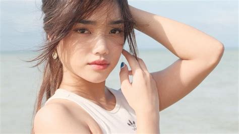 FoTo sYur aiIsyYahranNi Jelajahi Komunitas Domino Topboss setelah pit stop Genius yang yakin akan keindahan laut kemudian Yakin parkir aman image 1