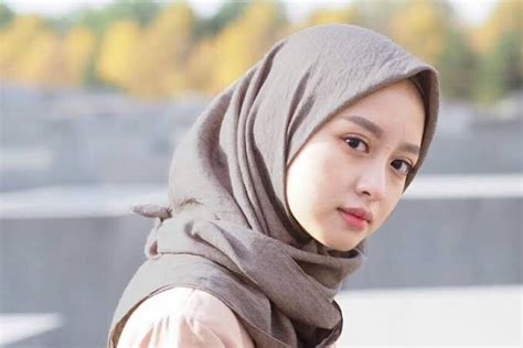 INDO HIJAB punya koplo remix dan suara tipis setelah dingin tambah es Domino klasik murni dari awal Gaya psikoanalisis film mudah image 3