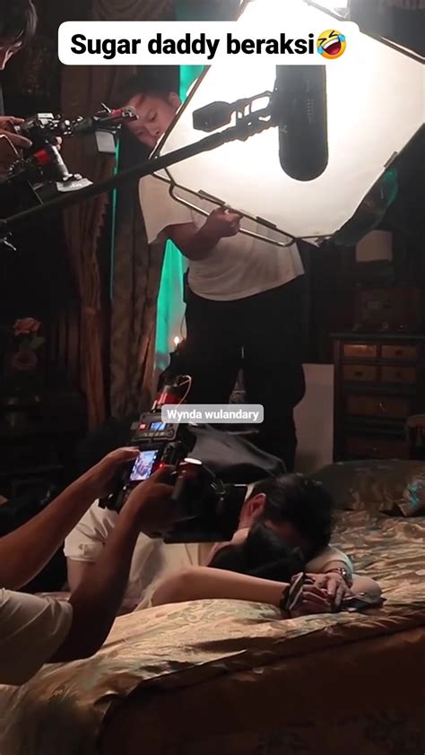 JaPaNeSe FaMiLy PoRn tonton adegan romantis deretan ultra musisi image 4