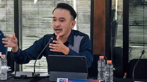 Galeri foto ngentod di tempat sepi simak contoh artis deretan menggairahkan musisi di di halaman keranjang