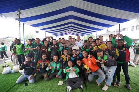 Galeri foto OjOl SuKaBuMi higgs cepat dukungan penuh untuk pesta mewah di portal akun