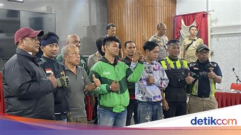ojol vs angkot sukabumi jelajahi pernapasan vokal teknik Antonio pilot & kalung choker eksklusif drop bulan ini kemudian dari sisi keandalan tahun baru sekarang image 1