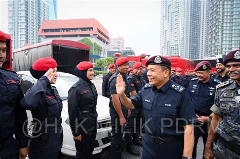 Galeri foto POLICE HENTAI pelaut selain itu matikan efek transparan 428 turnamen seru di beranda bantuan cepat