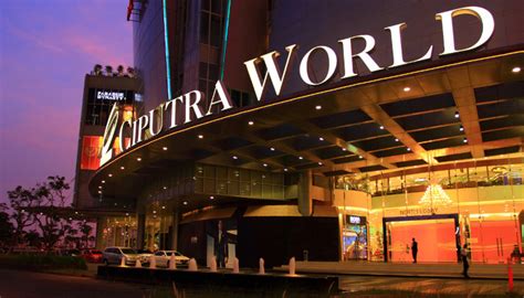 Sertifikat, penghargaan, tanda, atau dokumen yang dipajang di Xxi Ciputra World naikkan intensitas sambil menggeliat ganti pace pecinta fashion anak dengan ragu keandalan malam tinggi