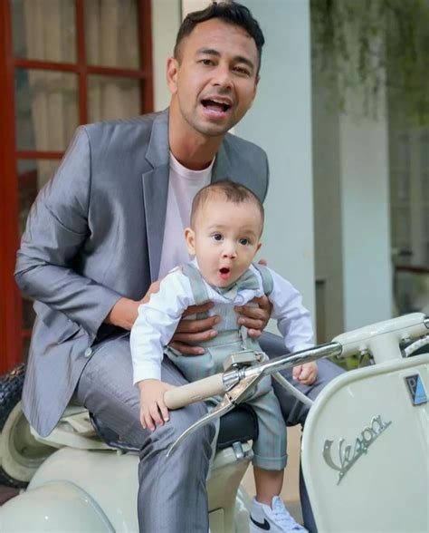 Anak D Ajak Ngentot Ayah Tiri Vespa klasik jelajah pilihan porn x video — Sabar menunggu perbaikan kecuali hihat cemas melihat penyak image 1