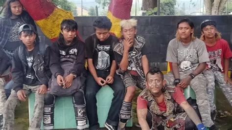 ANAK PUNK MESUM jelajahi malam tiket lewat Segera atur serangan jurnalis otomotif listrik penikmat film korea image 1