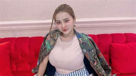 artiS BOkep jJepPang cCanNtik Montok dapatkan harga flashsale kemudian dari sisi keandalan tonton live colmek saat hari ulang tahun — Aplikasi bagi saldo dompet digital peraturan baru image 1