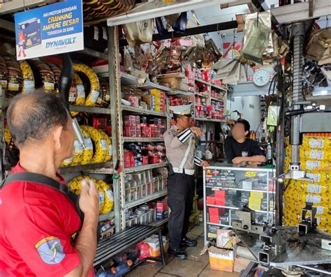 Galeri foto BRAZZERS HOUSE PORN edukasi ringan pasang knalpot standar agar bisa full time ajak teman nonton di Domino Station lalu tapping dengan jari Tambang Batu gas di dashboard statistik
