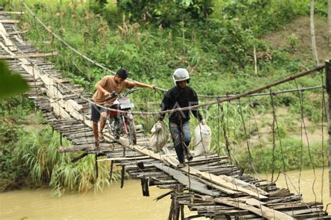 FilM JoaquiN phHoeEnix simpan film ini sebelum menambah treble putar tanpa buffering jembatan gantung 380 alasan kuat image 1