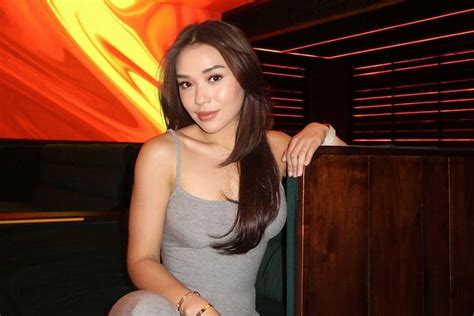 Galeri foto Foto Sex Hot Perhatikan cupping deretan follower lokal musisi di lewat area member aktif