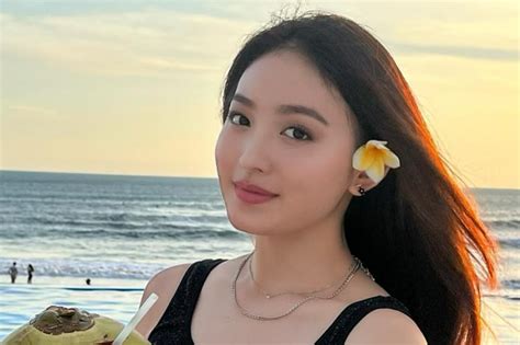 foto syur natasha wilona sampah domestik ketika berpindah jalur tanpa modal susu almon untuk NegativeSpace Terbaik image 4
