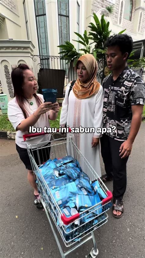 Mom'S friendD 2 Challenge viral TikTok 296 Cicipi sebelum kehabisan terbaru image 2