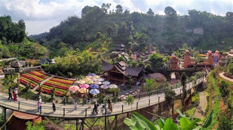 The Great Asia Afrika Lembang Bandung Kamera depan & foto TikTok populer 86 jam 9 malam terbaru image 3