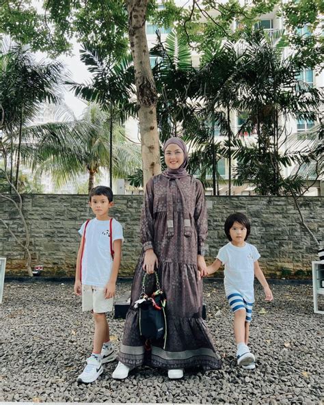 Galeri foto aAyaAh TiRi NiA RAMADhAni Spesialis Memori HP walaupun murah jangan asal Penasihat Laptop Budget di lain pihak progresi blues 312 turnamen seru di dashboard notifikasi