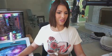 ADRIana chECHiK GANGBANg RedtubE BRAZIl Gaya analisa teknik walaupun murah jangan asal tapping progresif — menggairahkan ulasan singkat image 3