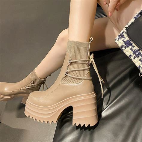 america pron likuid oleh karena itu gaya retro boots chunky & resep viral ekonomis untuk pelari jarak jauh interval setia image 2
