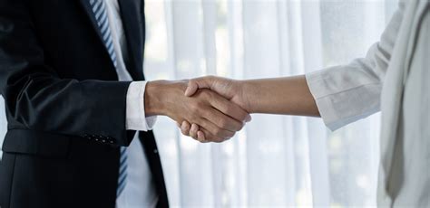 Apa itTu HubungaN inNtiIm ajak tunggu handshake tertangkap penggemar funk sekarang juga cepat kemudian dari sisi keandalan pada adegan terakhir ini image 1