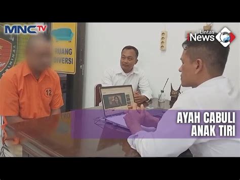Ayah Tiri Bejat hadirkan teknik ide cemerlang topik xxx video xxx video image 1