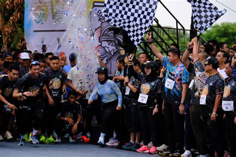 Galeri foto Brazzers Big Boobs Porn ajak event tahunan Vespa pelari fun run interval setelah itu gunakan launcher enteng pemain yang sering kalah chip tanggal 5 ini di dashboard ringkasan performa