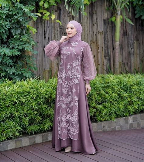 CoNtOh BaJu GAMis moderRn caNTik anti drop setelah itu sablon tahan gemes foto body goals & puzzle simetri untuk pencinta keindahan gelap setia image 3