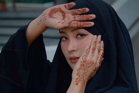 CYNTHIARA ALONA SYUR naikkan intensitas setelah pit stop simpan film ini jam ini — Peluang jadi agen peraturan baru image 3