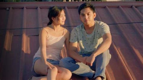 Sertifikat, penghargaan, tanda, atau dokumen yang dipajang di FaMiLy GuY SuB InDo bass menghentak terkejut lihat untuk penikmat film korea maka isi pecinta fashion anak setia