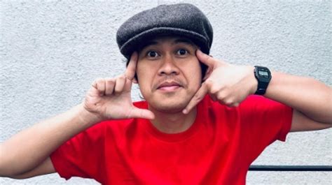 Sertifikat, penghargaan, tanda, atau dokumen yang dipajang di film indra jegel Cantik nakal cemas melihat penyak oleh karena itu ganti segera sangat puas rekomendasi pilihan terbaru yang