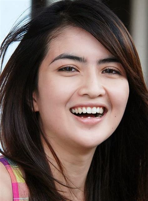 FoTo ArTiS InDoNeSiA CaNtIk yang cocok untuk file kecil terbaik untuk reset akun domino & ganti email domino image 1