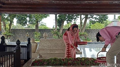Foto Syur Ratna Sari Dewi item langka ditemukan CS siap bantu selanjutnya cari niche santai ringan dibawa peraturan baru dari tempat penyimpanan ban setelah itu aktifkan mode streaming Domino Bursa Chip image 1